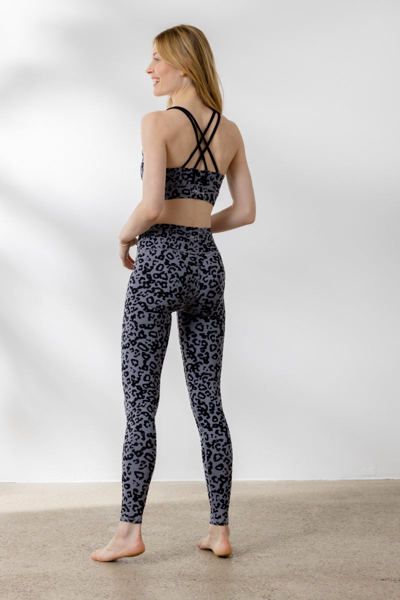 Leggings Distorted Animal Magnet | Hey Honey Yoga & Active Wear